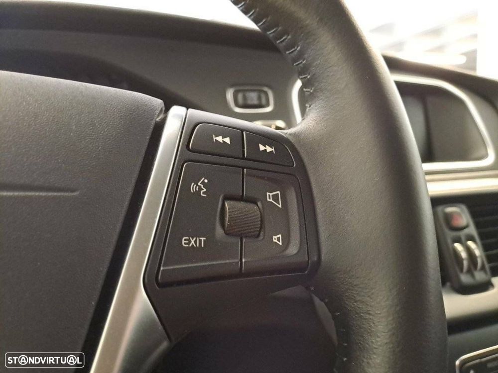 Volvo V40 1.5 T3 Sport Edition Geartronic - 18