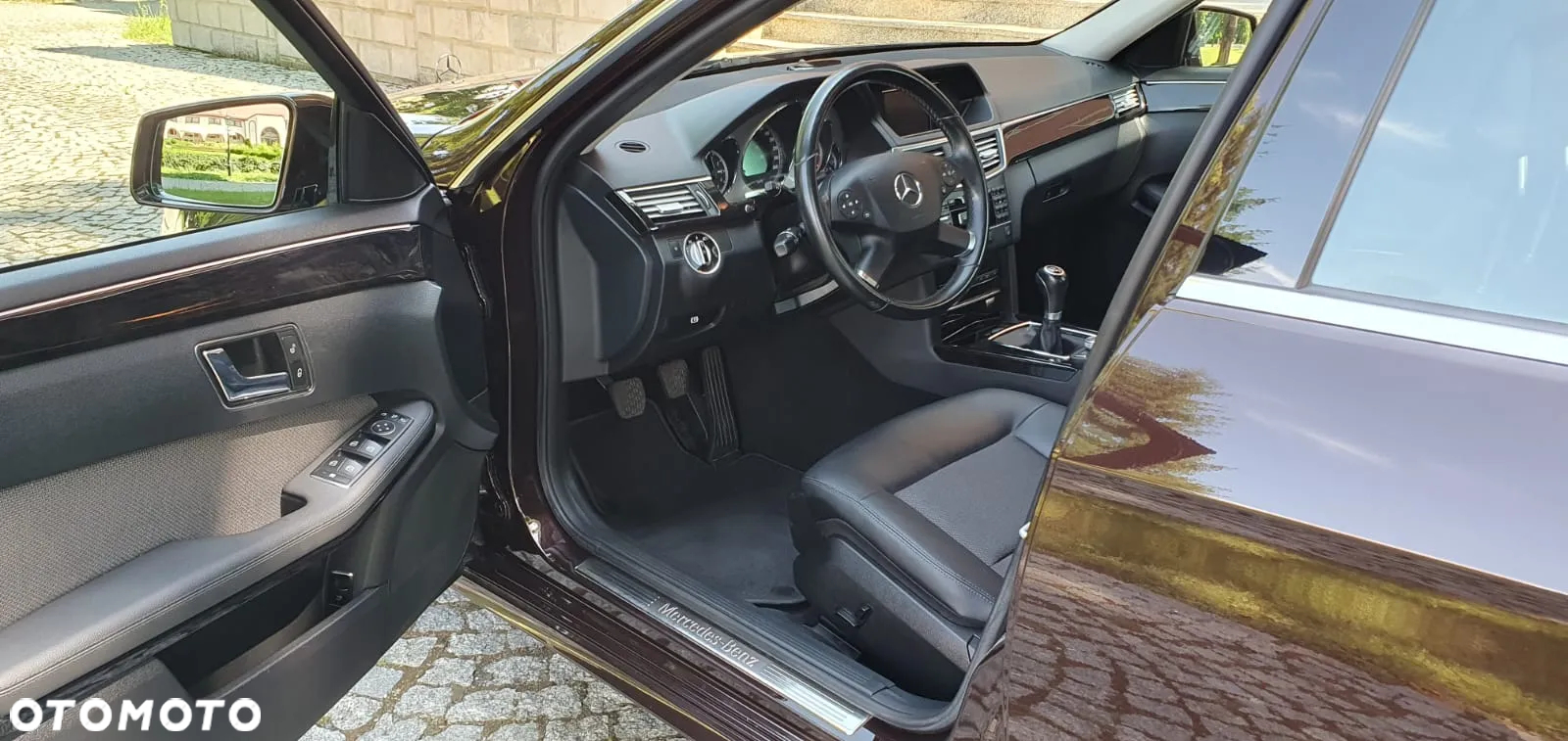 Mercedes-Benz Klasa E - 11