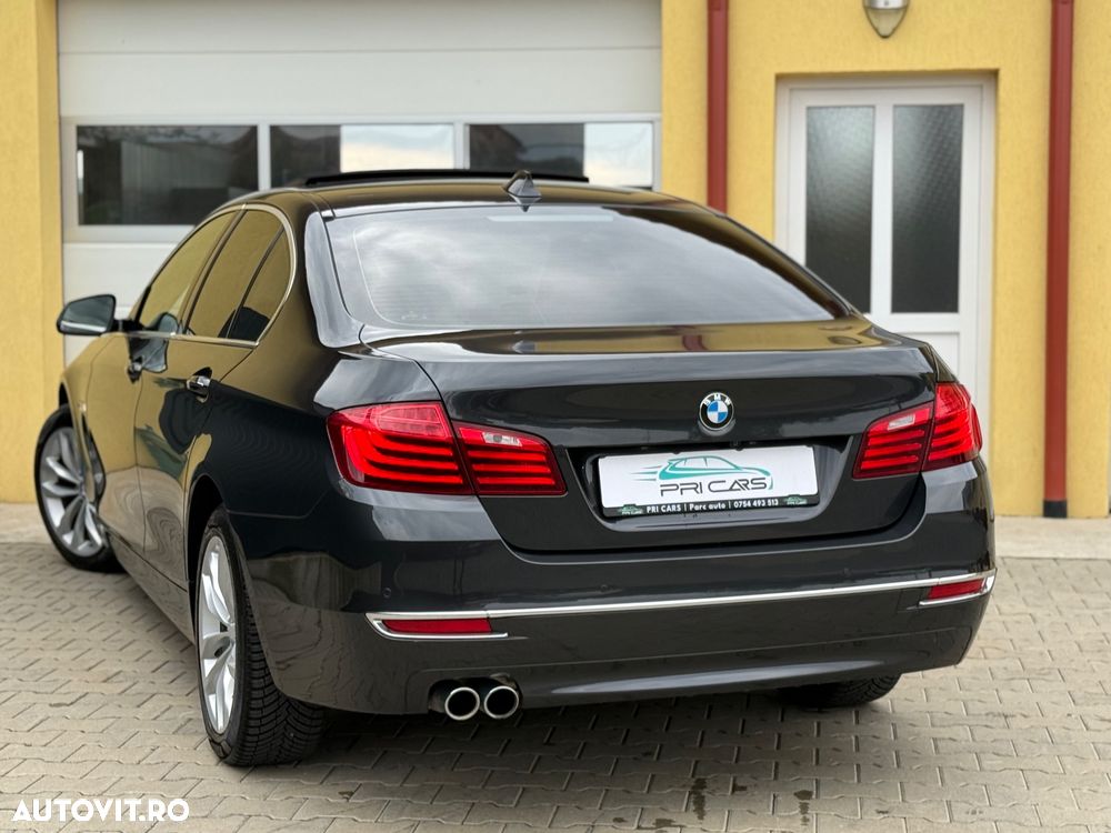 BMW Seria 5 530d xDrive Aut. - 3