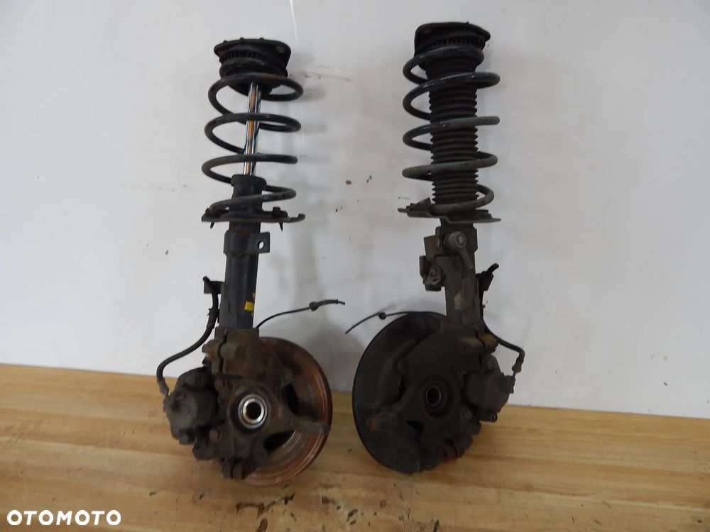 Zwrotnica piasta amortyzator Mcperson przód Ford Focus MK3 10-18 TDCI Łuków części - 4