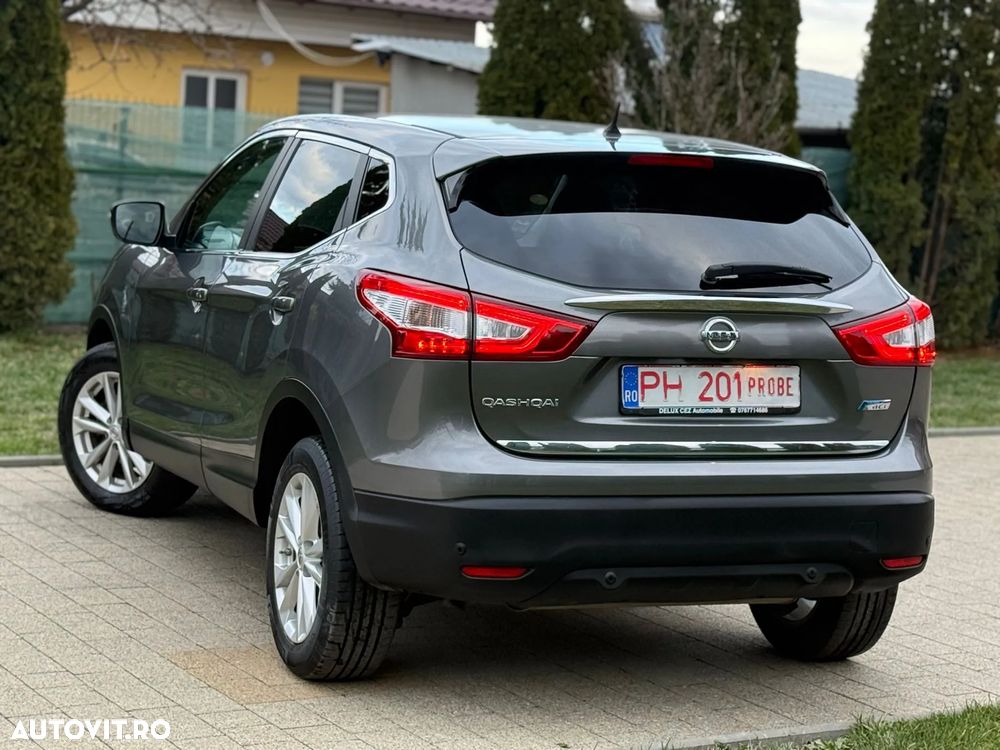 Nissan Qashqai 1.6 DCI N-Connecta - 4