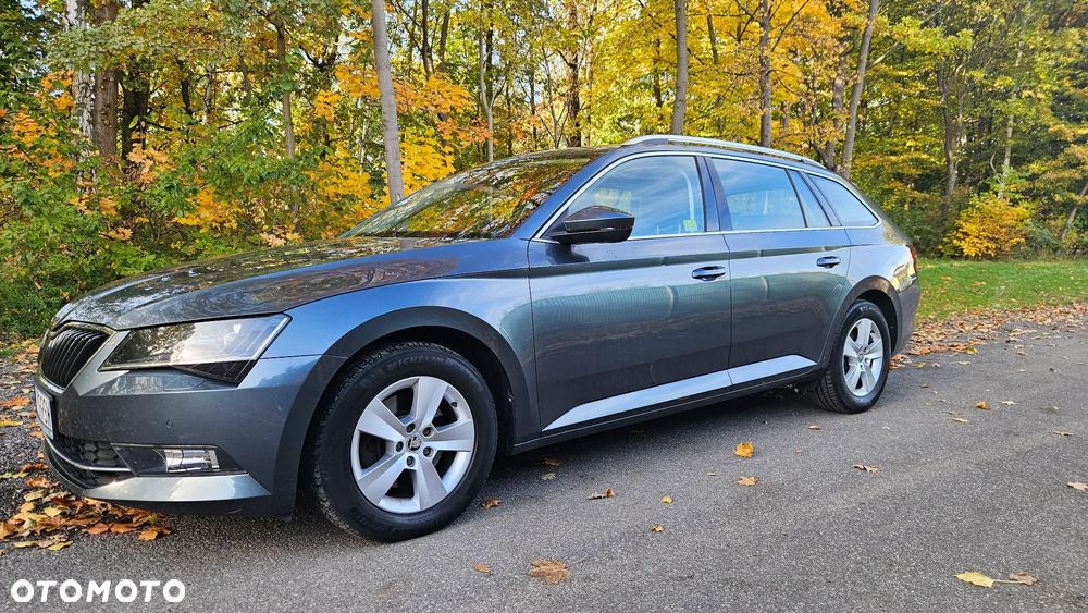 Skoda Superb 2.0 TDI Ambition - 2