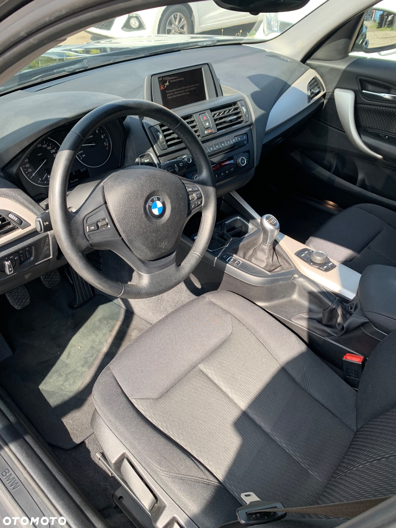 BMW Seria 1 - 22