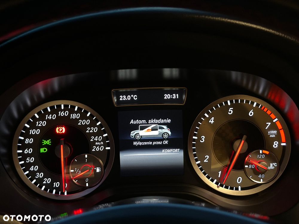 Mercedes-Benz Klasa A 180 (BlueEFFICIENCY) AMG Sport - 28