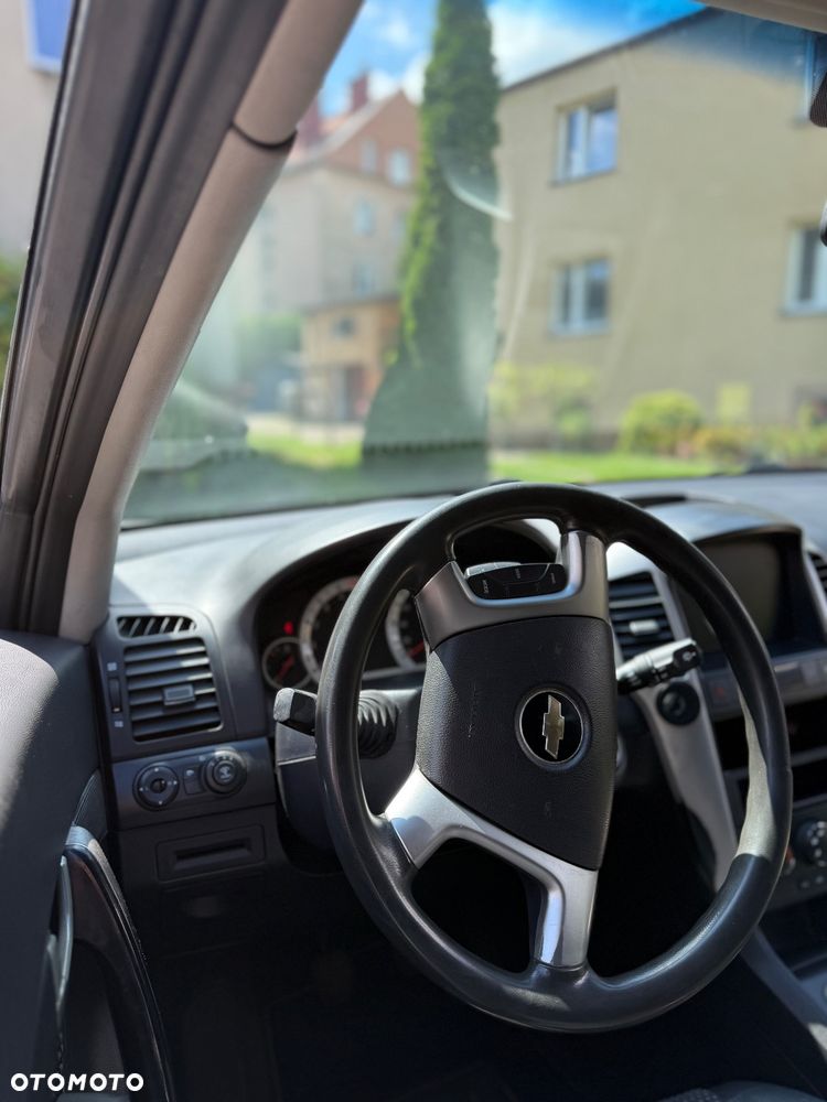 Chevrolet Captiva 2.0 2WD 5 Sitzer LS - 11