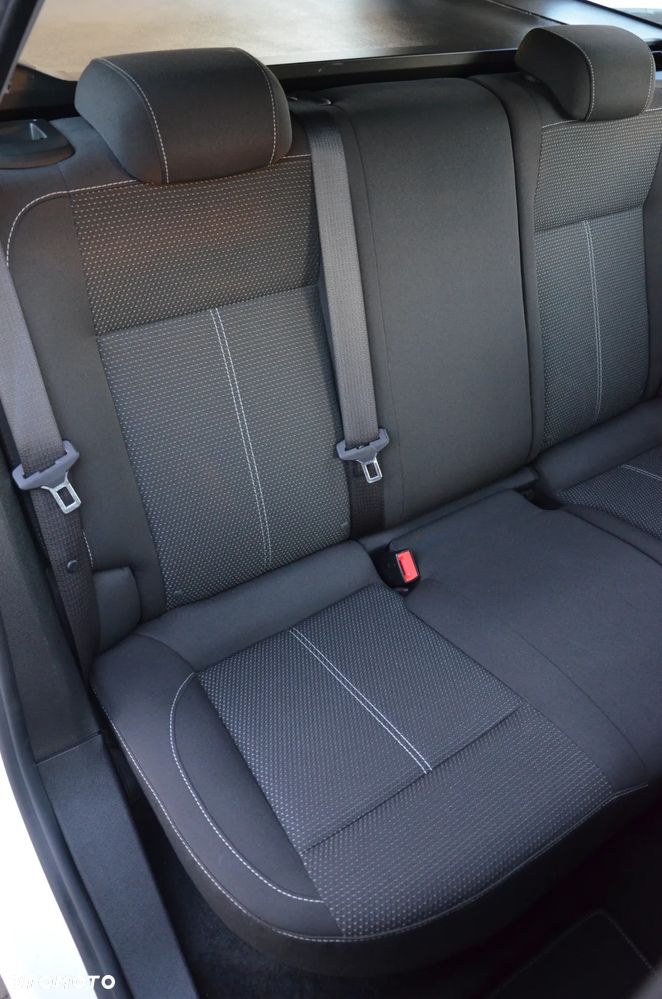 Opel Astra 2.0 CDTI Automatik ENERGY - 16