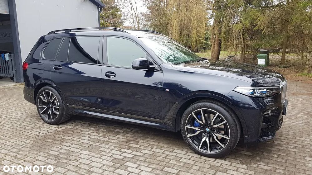 BMW X7 - 11