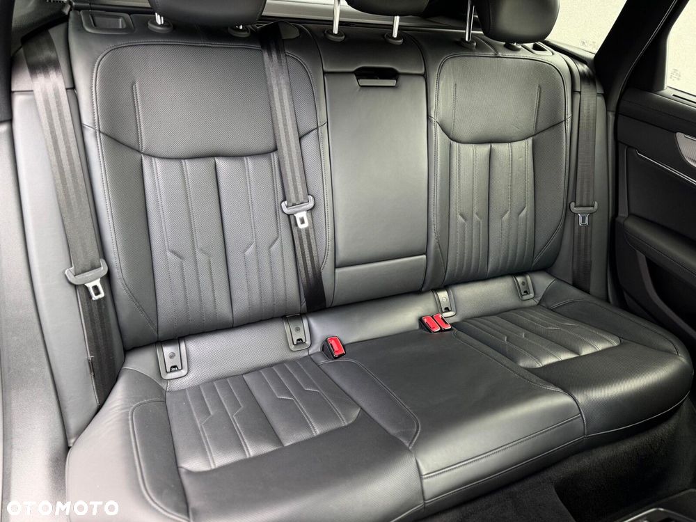 Audi A6 Avant 50 TDI mHEV Quattro S Line Tiptronic - 33