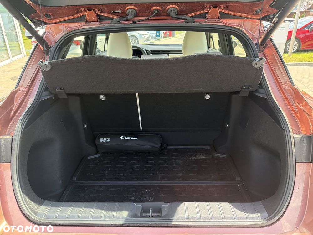 Lexus LBX 1.5 Hybrid Elegant - 14