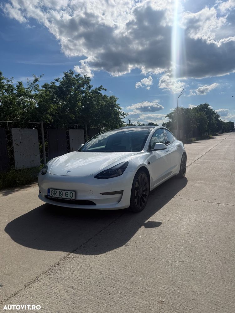 Tesla Model 3 Performance - 1