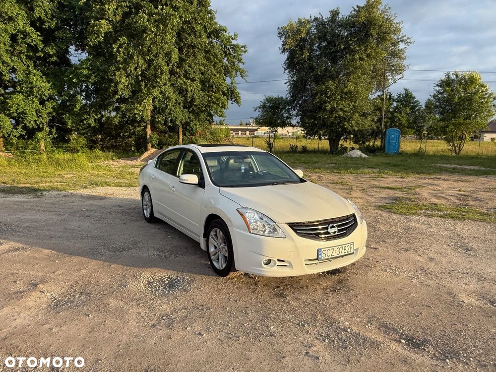 Nissan Altima 3.5 V6 - 5