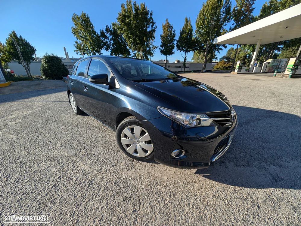 Toyota Auris - 16