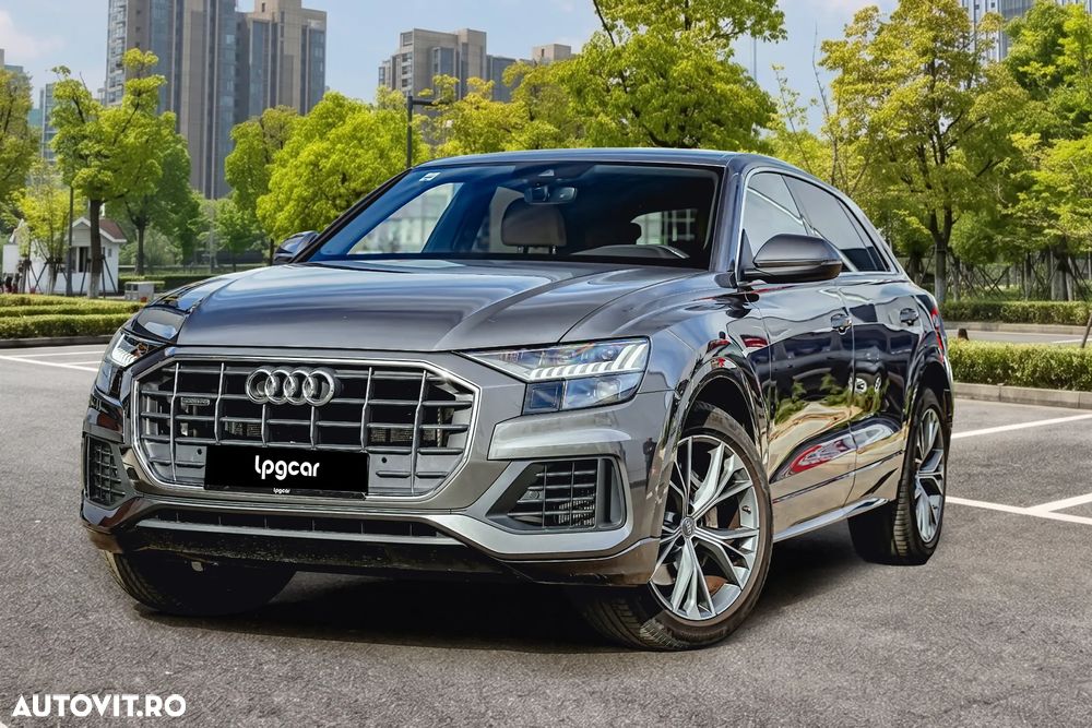 Audi Q8 - 5