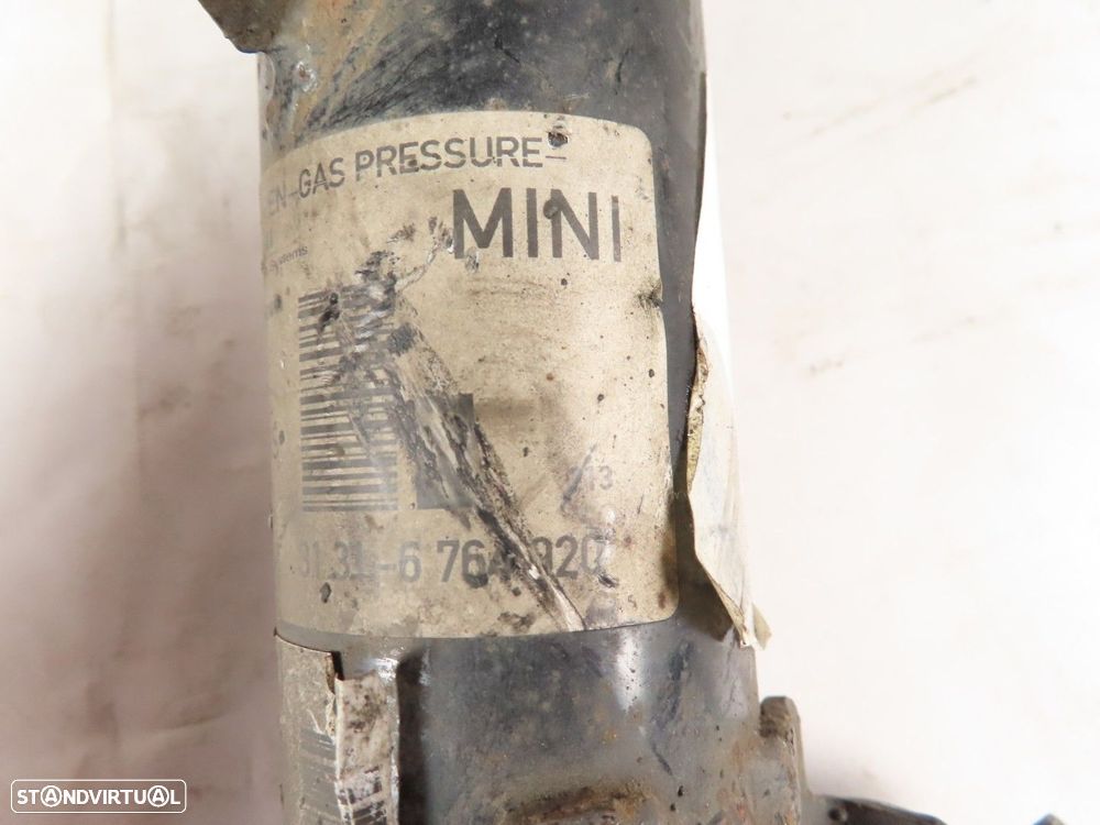 Amortecedor Direito/Frente Seminovo/ Original MINI MINI (R50, R53) 31306764920 - 4