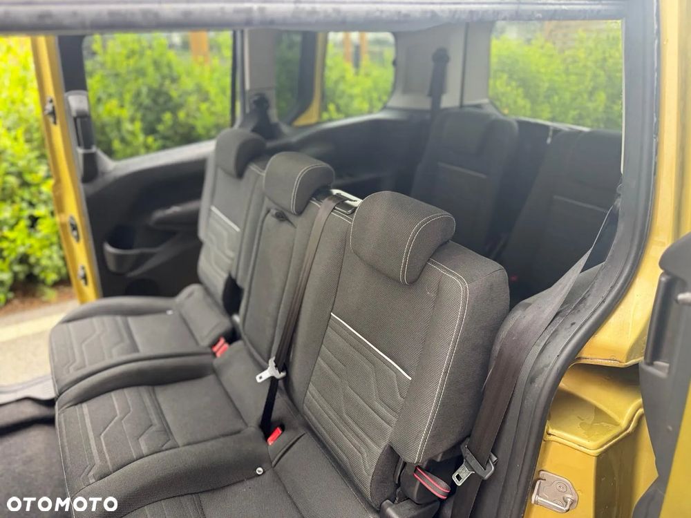 Ford Tourneo Connect 1.5 TDCi Trend PowerShift - 18