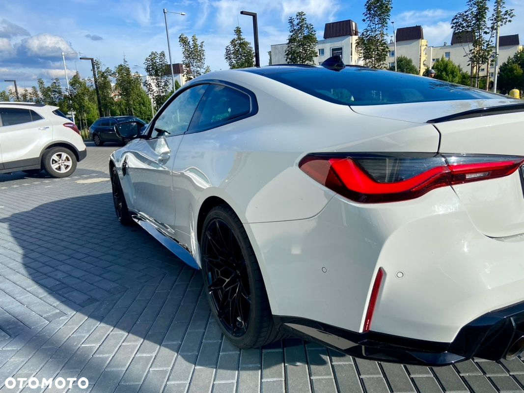 BMW M4 Competition - 9