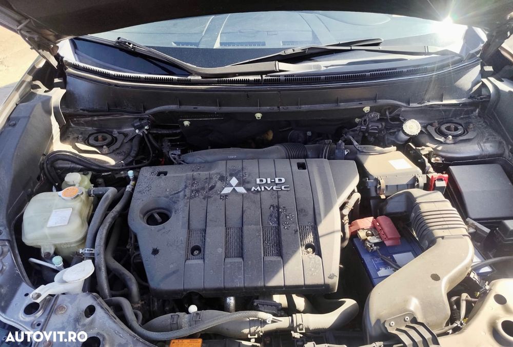 Mitsubishi Outlander 2.2 DI-D 4WD Intense+ 06 - 10