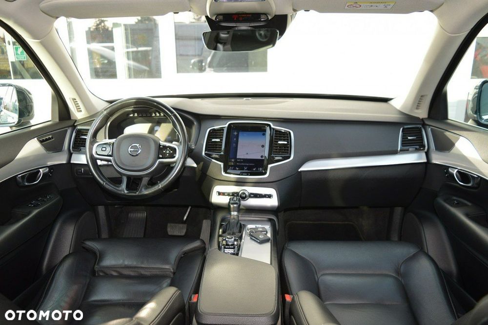 Volvo XC 90 D5 AWD Momentum - 19
