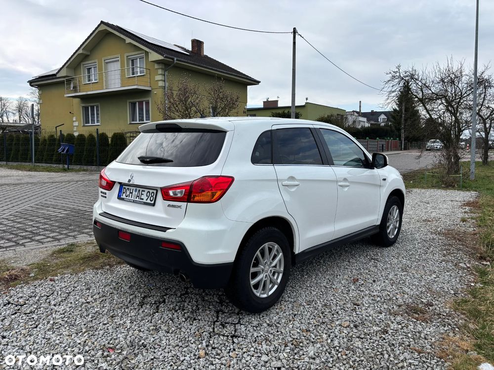 Mitsubishi ASX 1.8 DI-D 2WD Inform - 16