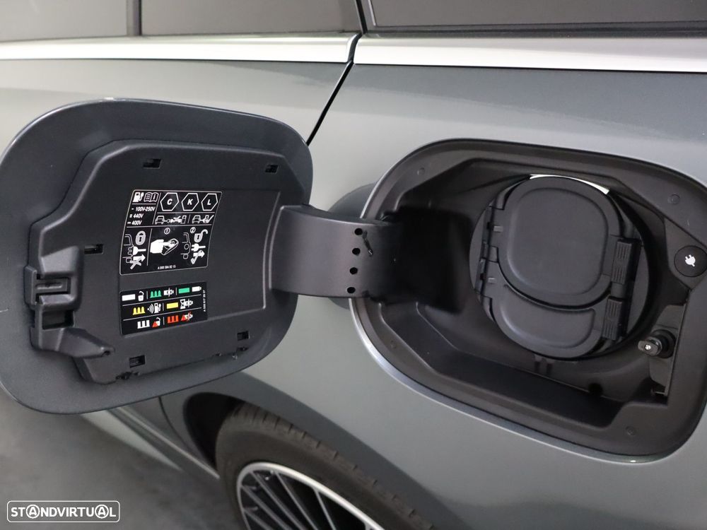 Mercedes-Benz C 300 de AMG Line - 10