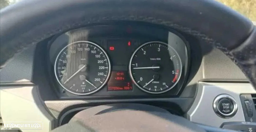 BMW 320 d Cabrio - 3
