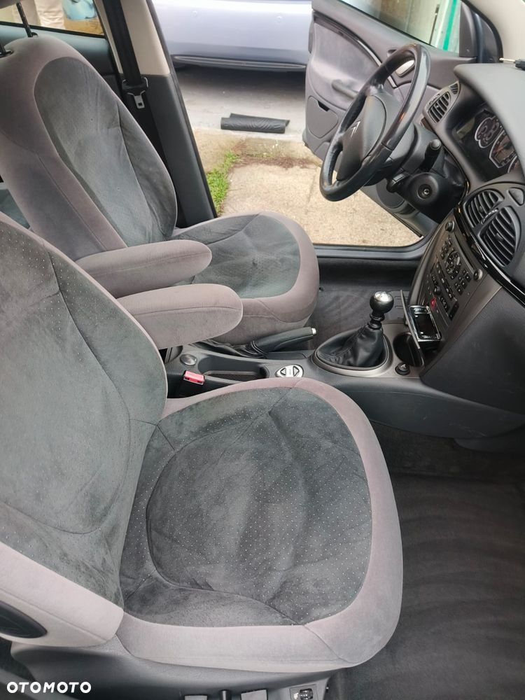 Citroën C5 2.0 HDi Exclusive - 19