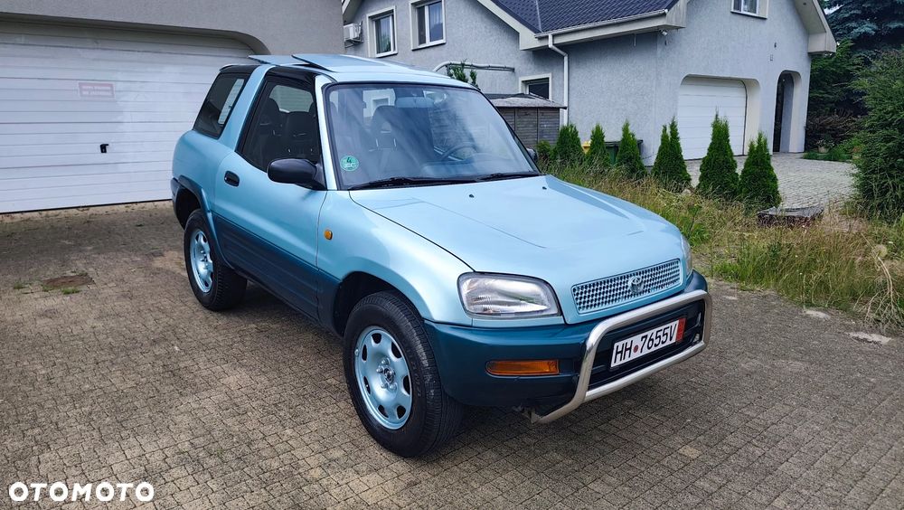 Toyota RAV4 2.0 GLi - 29