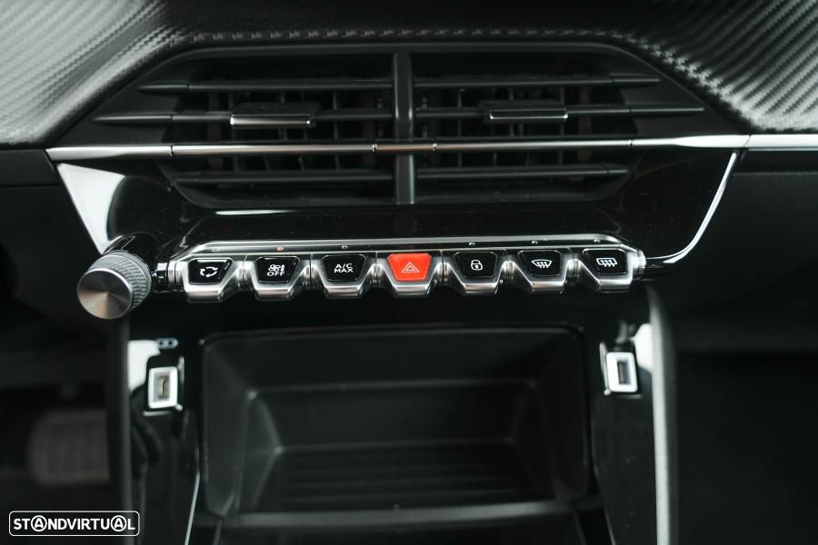 Peugeot 2008 - 13