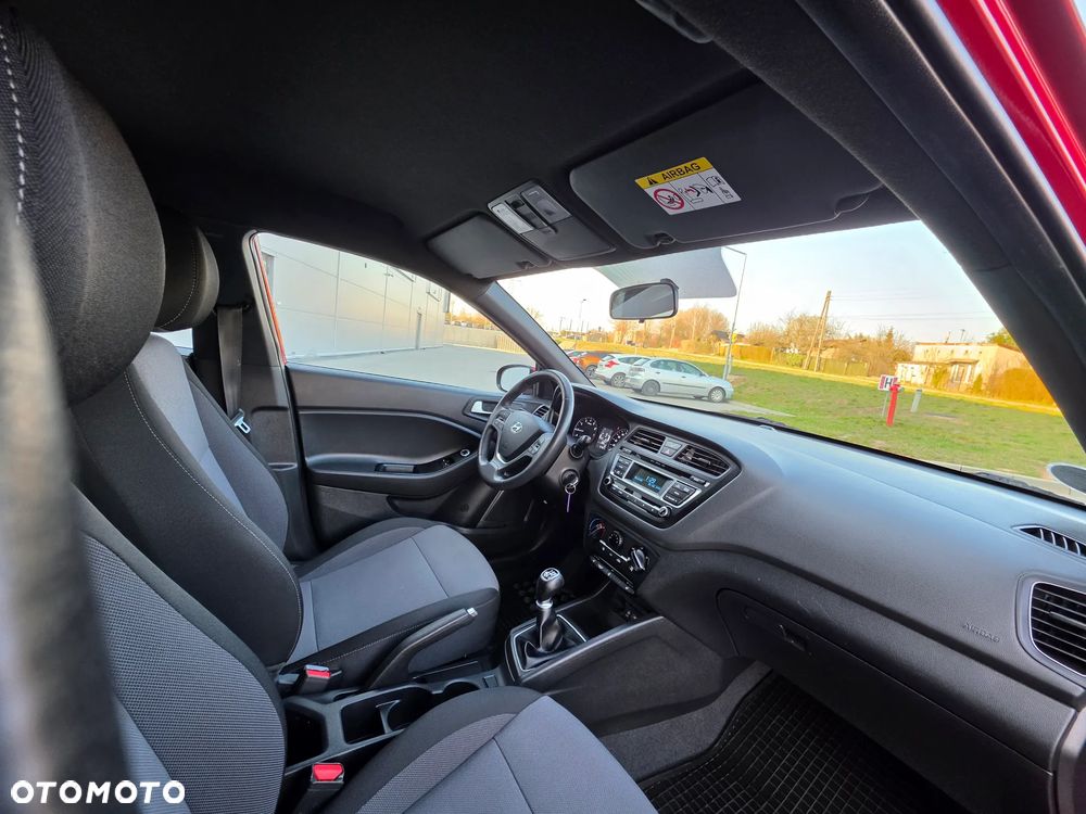 Hyundai i20 1.2 Fresh - 11