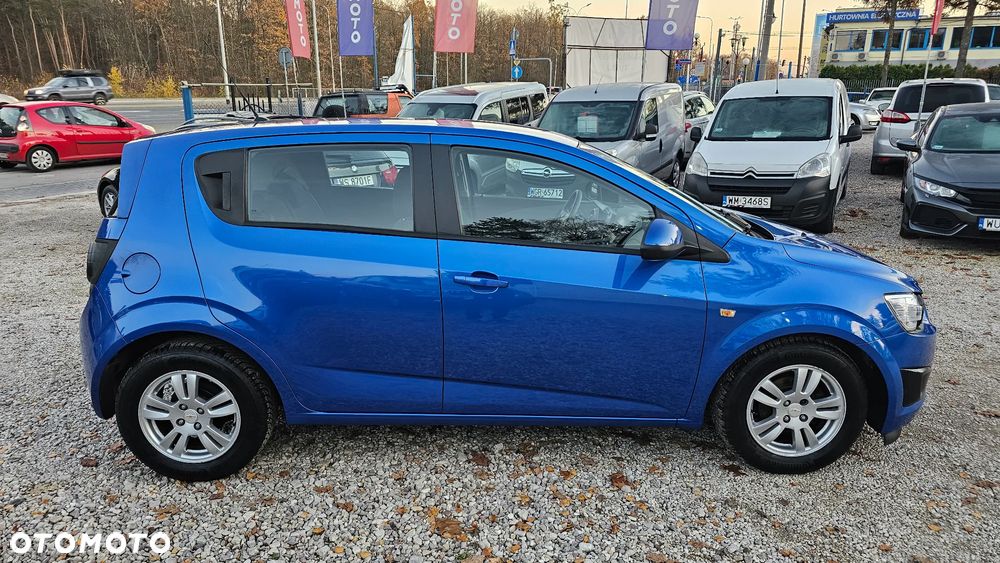 Chevrolet Aveo 1.4 16V LS Design+ - 6