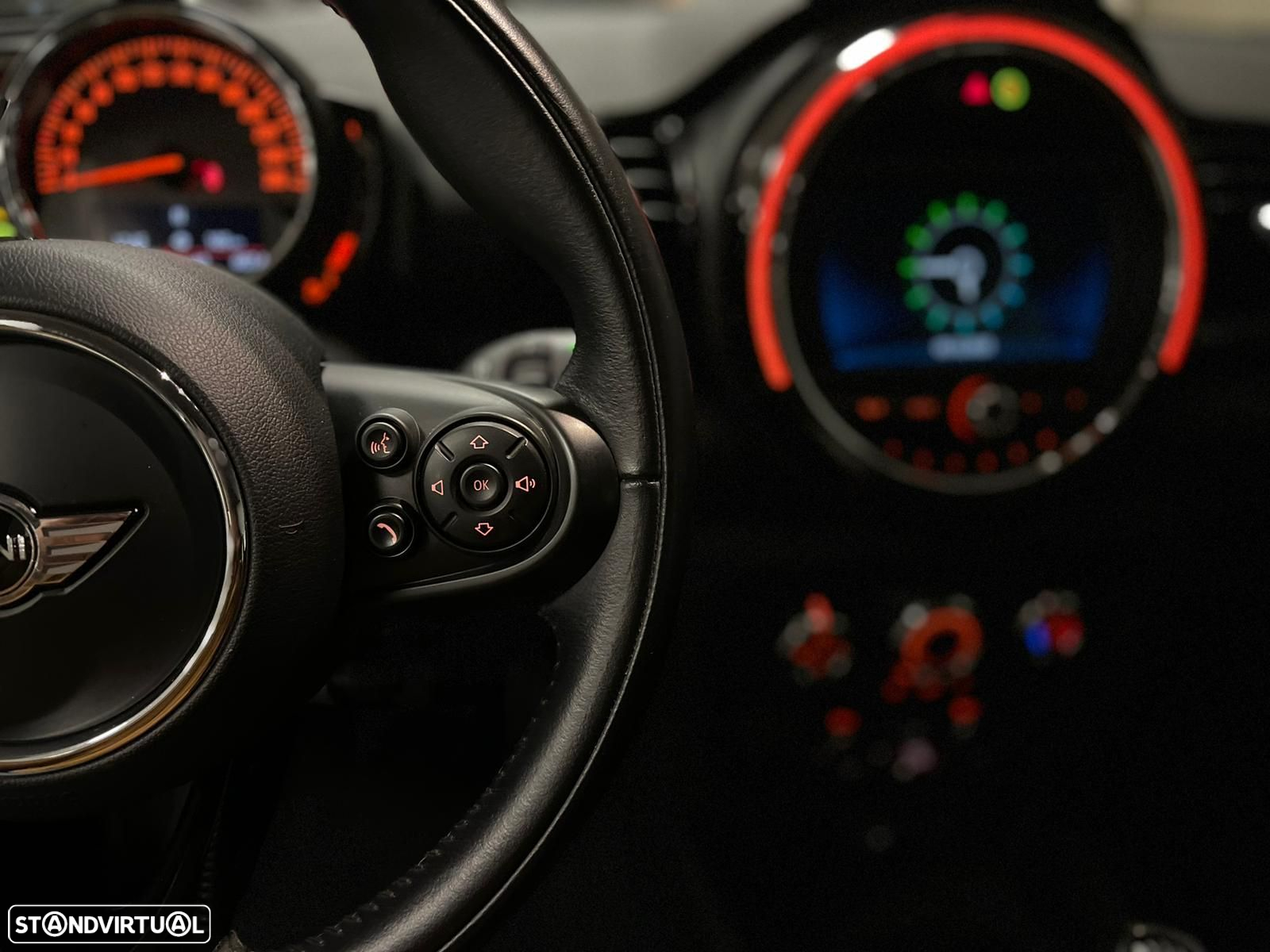 MINI Clubman Cooper D - 14
