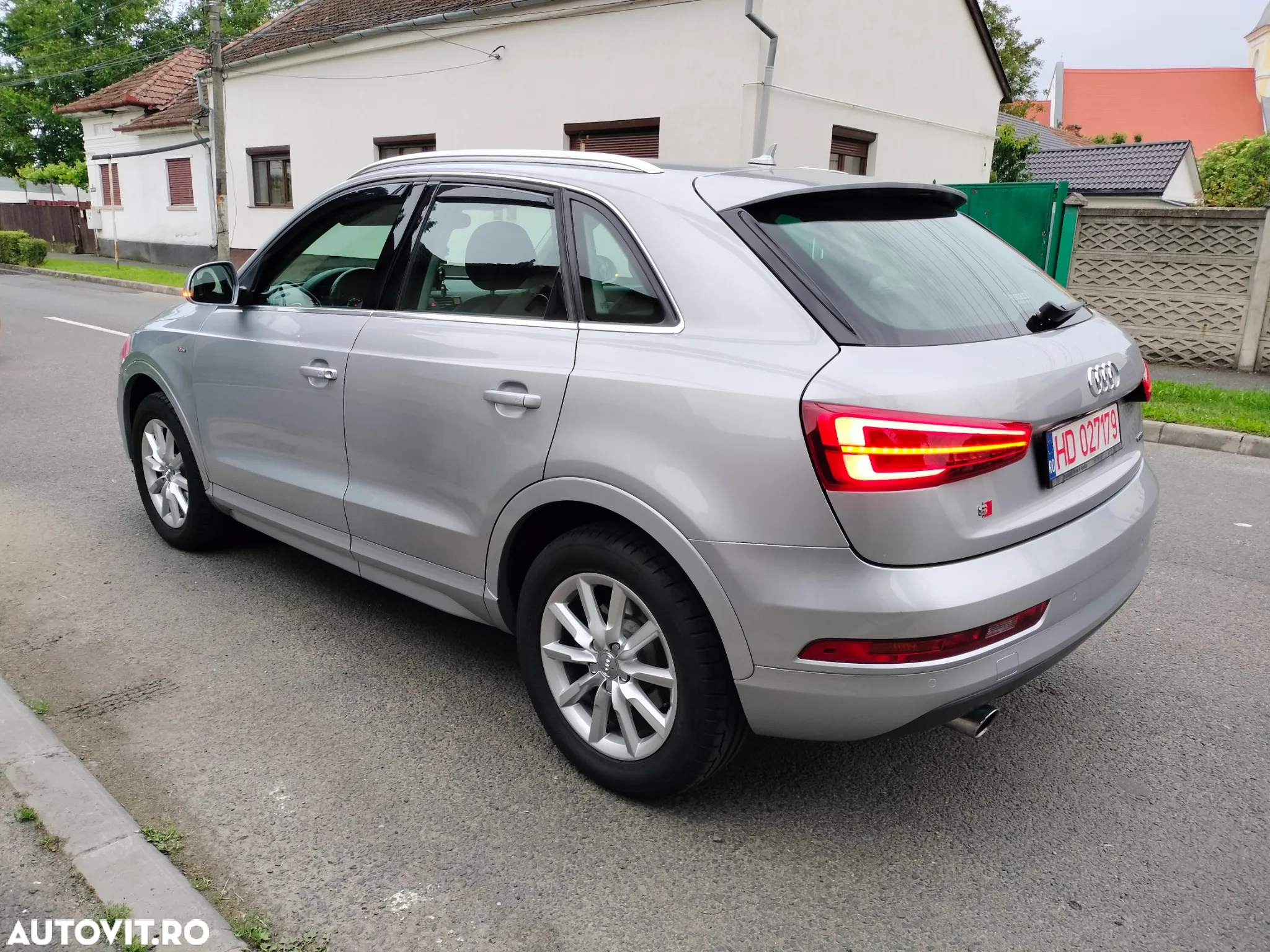 Audi Q3 2.0 TFSI Quattro Stronic Sport - 2