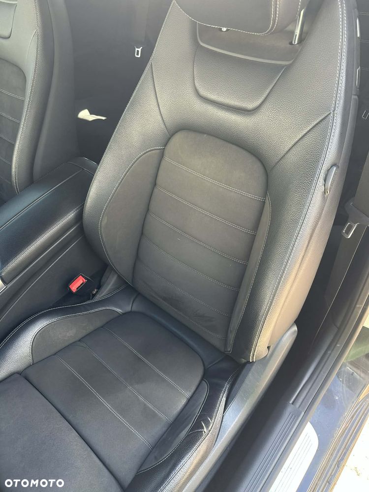 Mercedes-Benz Klasa C 300 7G-TRONIC - 4