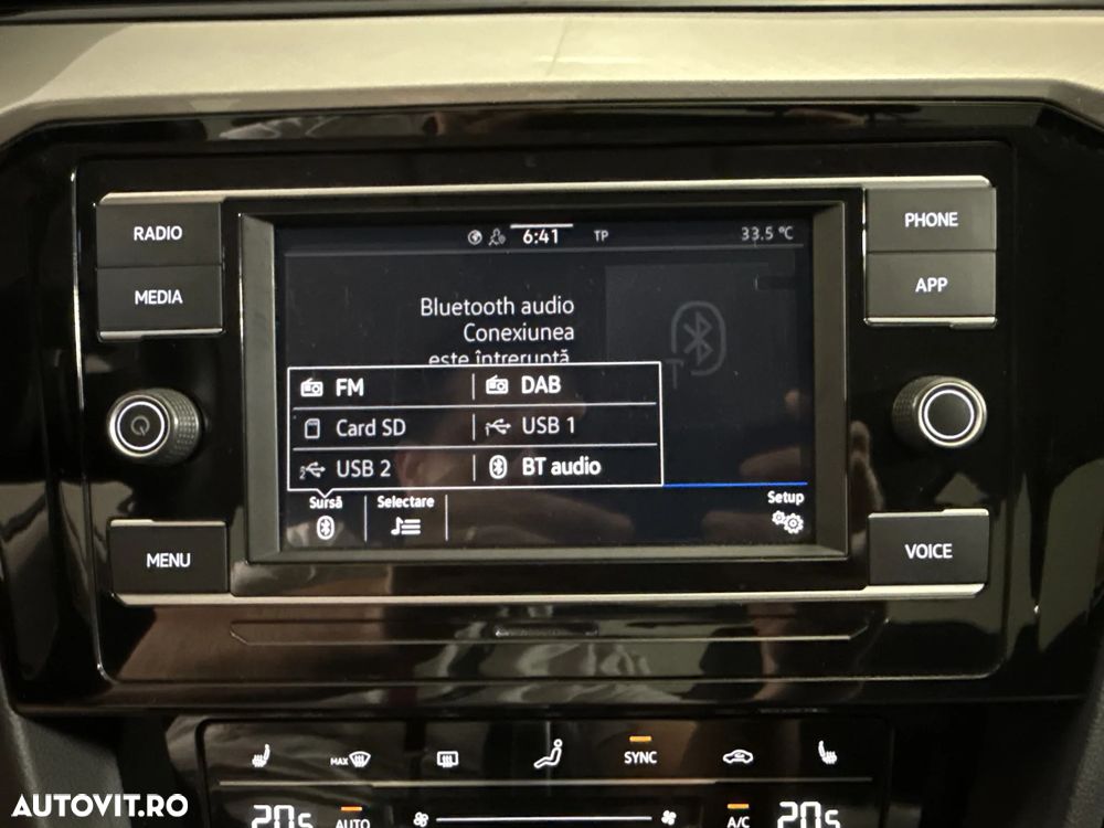 Volkswagen Passat - 20