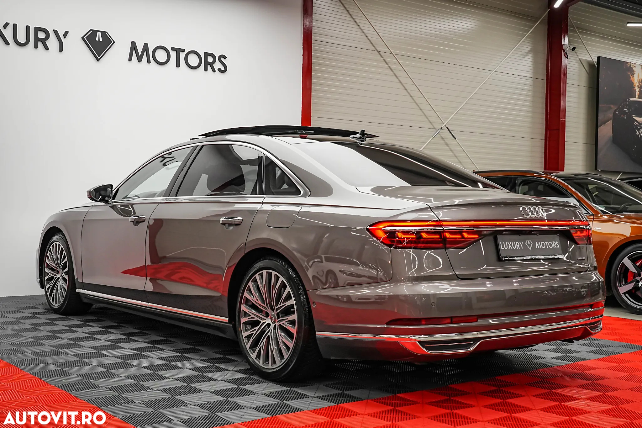 Audi A8 A8L 60 TFSI e quattro Tiptronic PHEV - 11