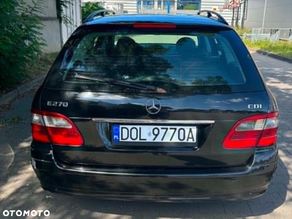 Mercedes-Benz Klasa E - 15