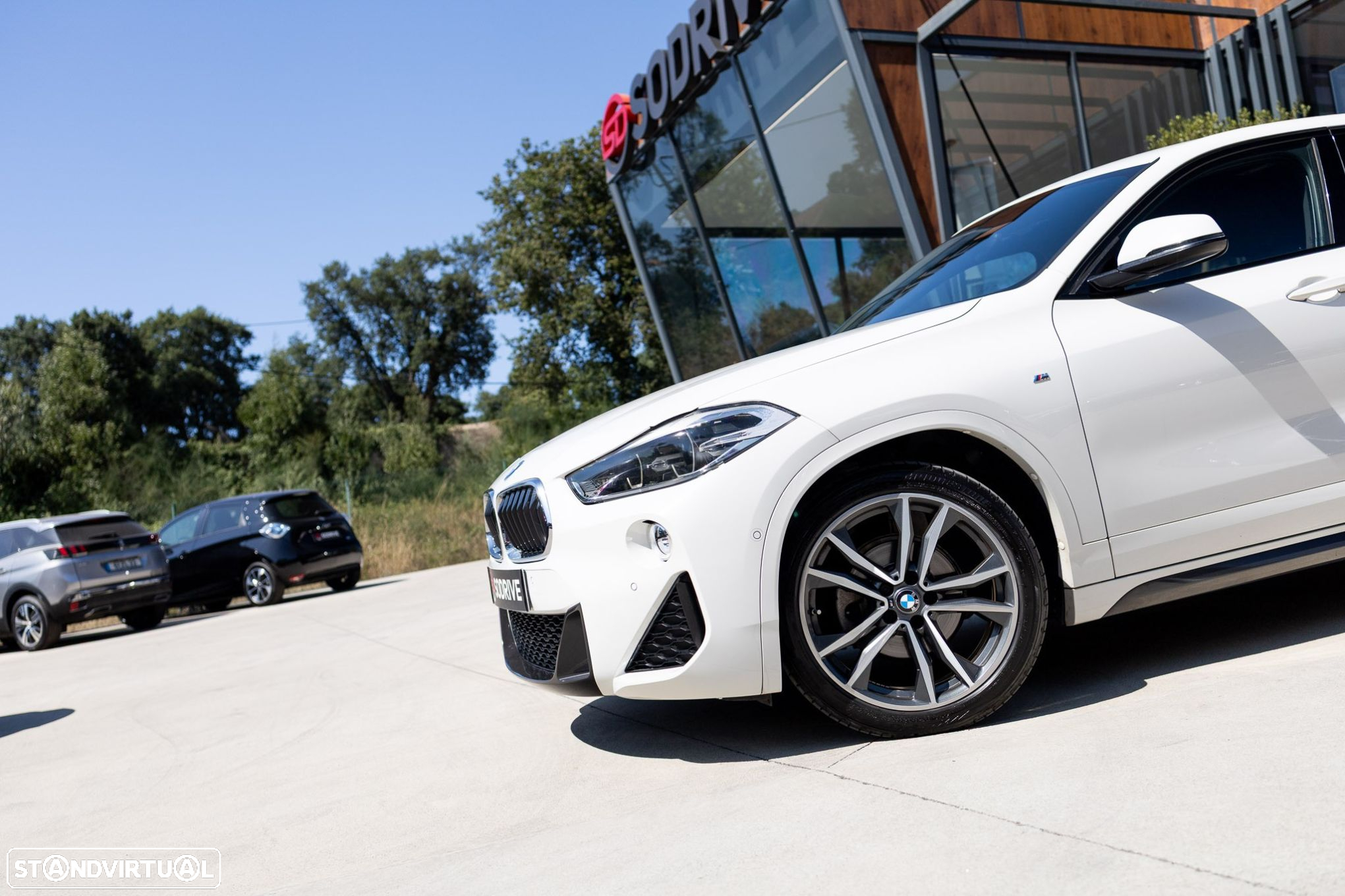 BMW X2 16 d sDrive Auto Pack M - 17