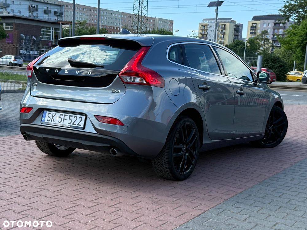 Volvo V40 D4 Drive-E Momentum - 5