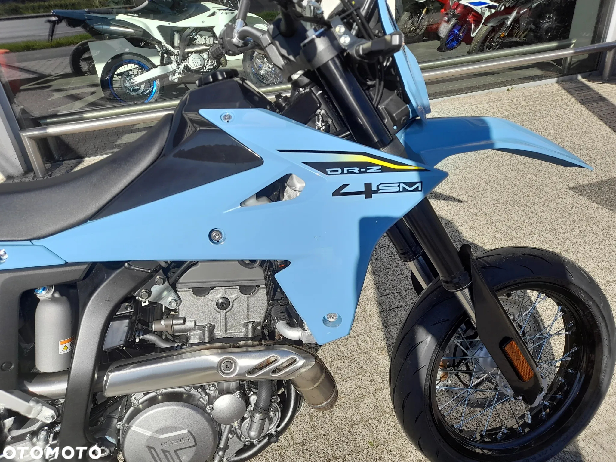 Suzuki DR-Z - 16