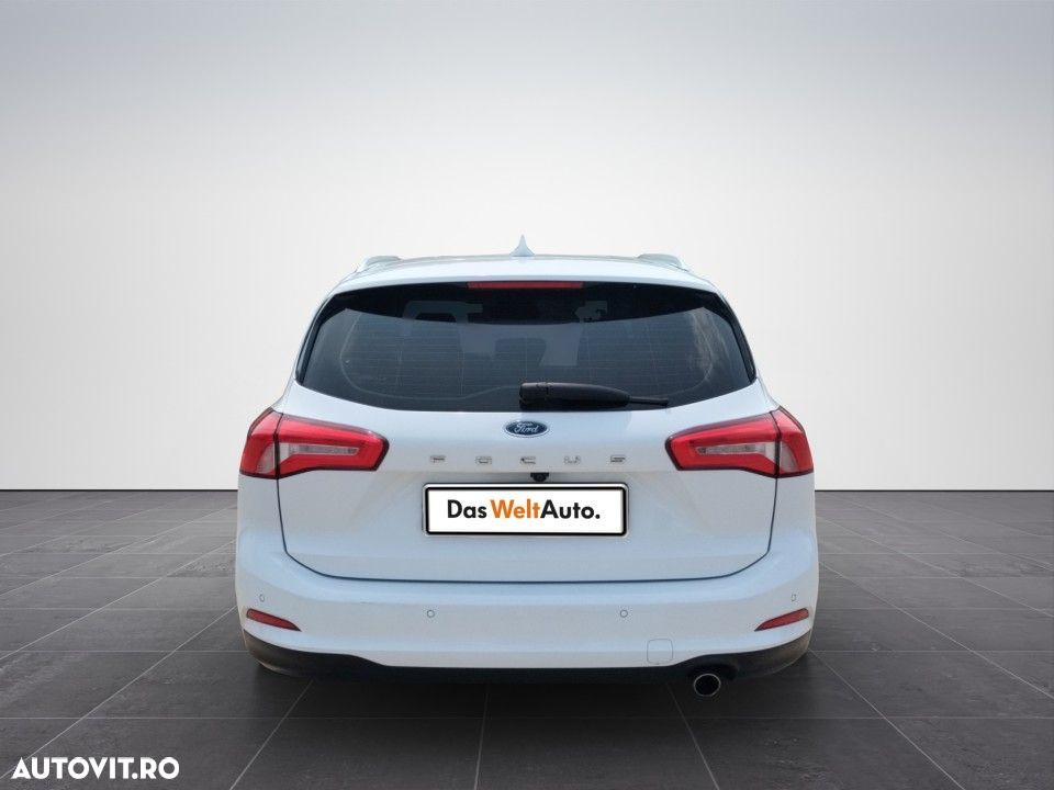 Ford Focus - 5