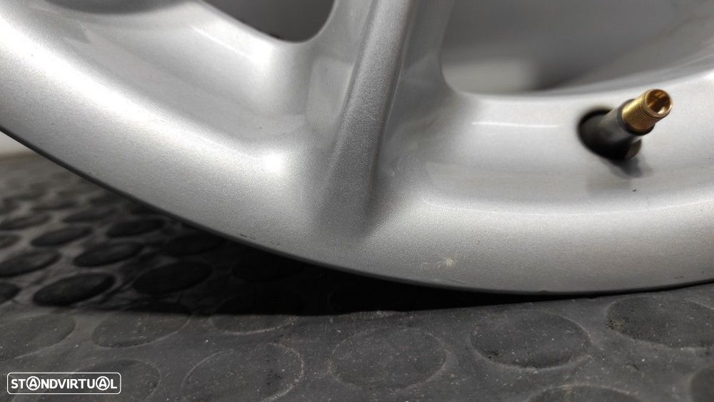 PNEU BMW SERIE 5 BERLINA (E39) 520I EXCLUSIVE - 7