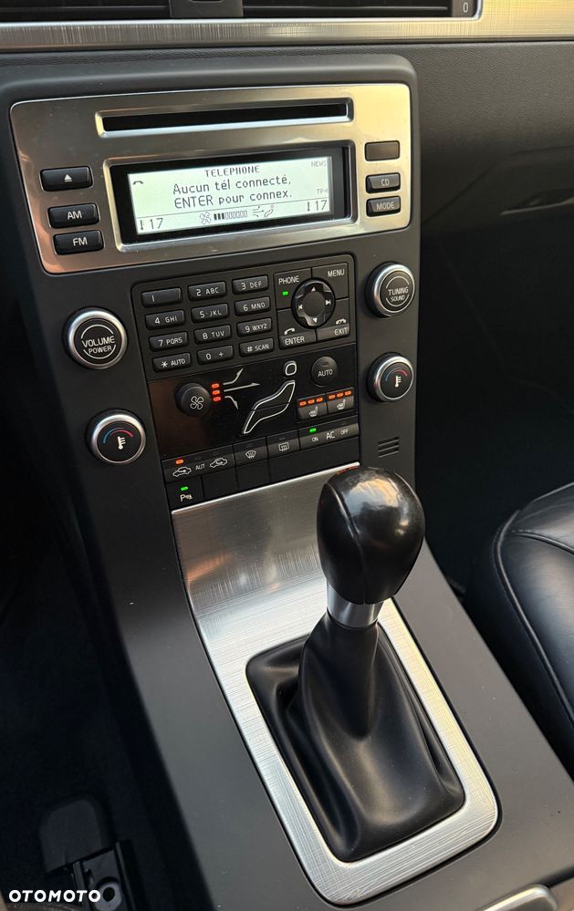 Volvo V70 2.0D Momentum - 6
