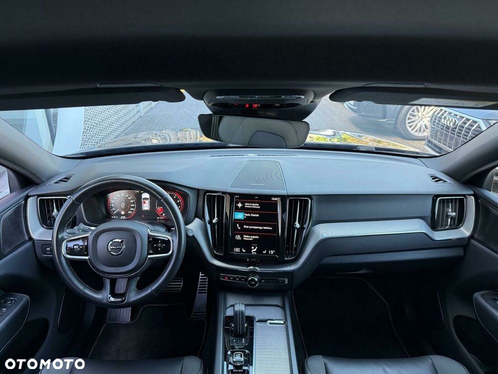 Volvo XC 60 B4 B R-Design - 20