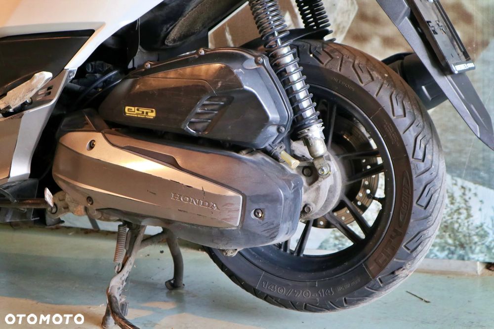 Honda NSS - 6