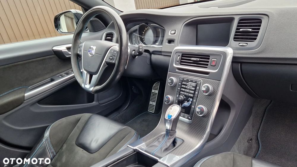 Volvo V60 Polestar - 19