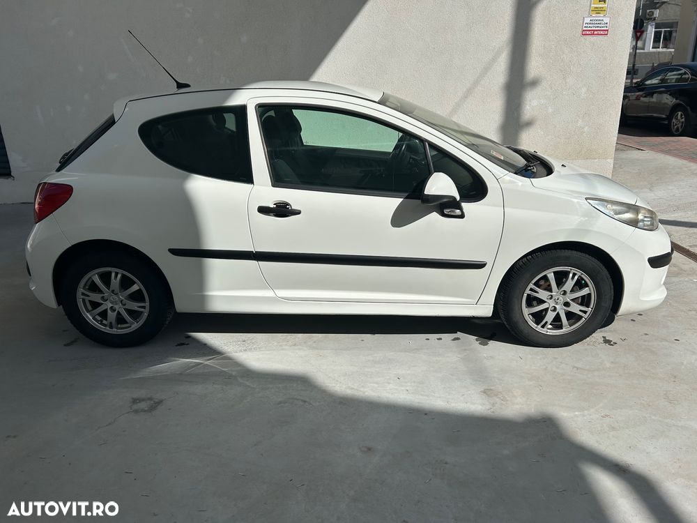 Peugeot 207 1.6 HDI FAP Eclipse - 13