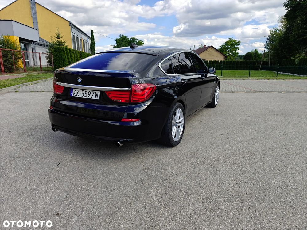 BMW Seria 5 535i - 10