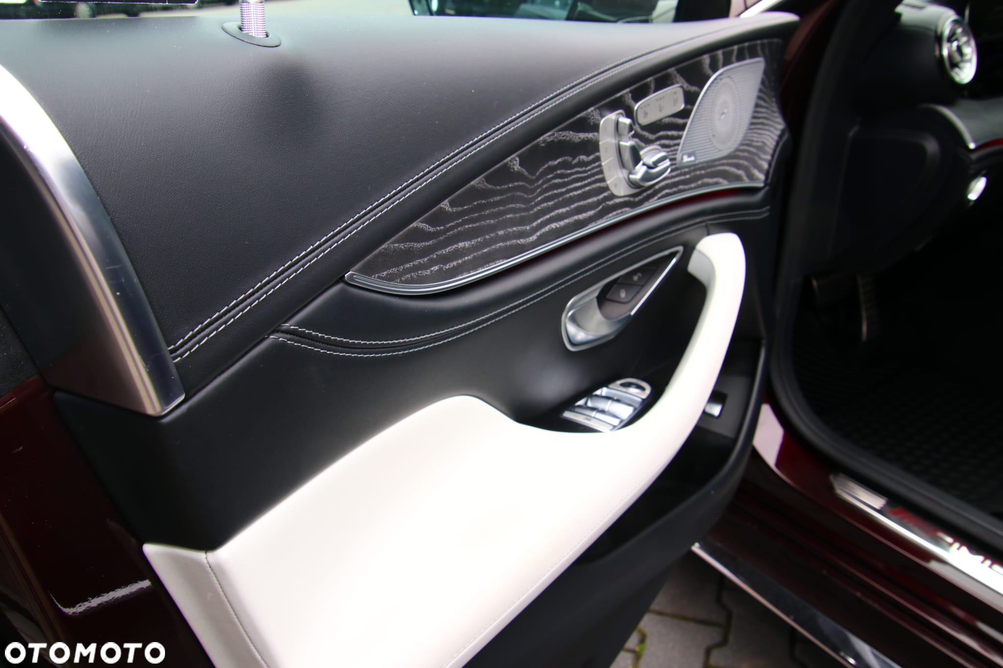 Mercedes-Benz AMG GT 53 4-Matic+ - 27