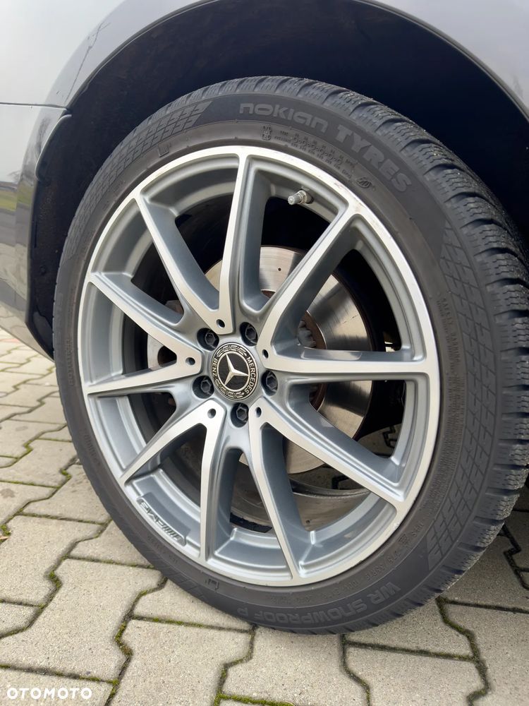 Mercedes-Benz Klasa E 300 de Business Edition - 24