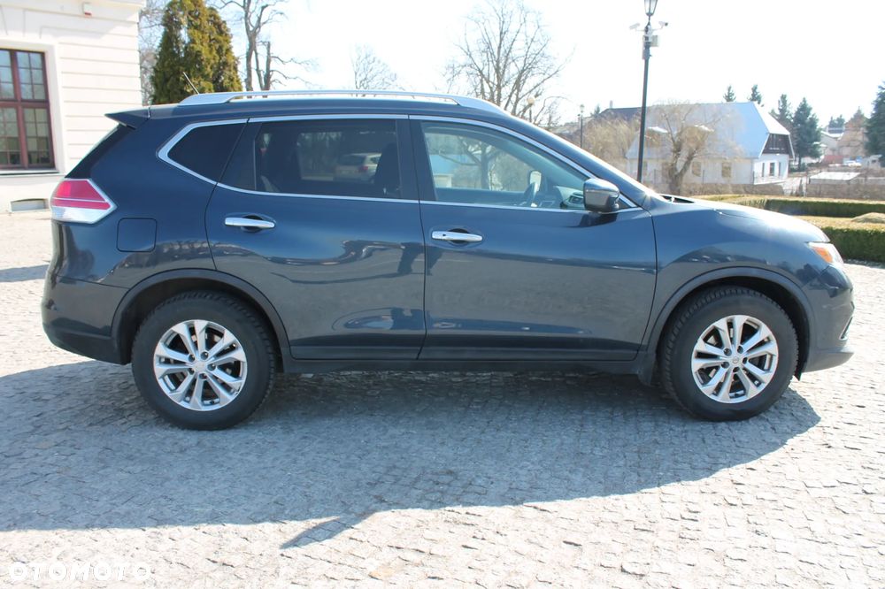 Nissan Rogue - 8